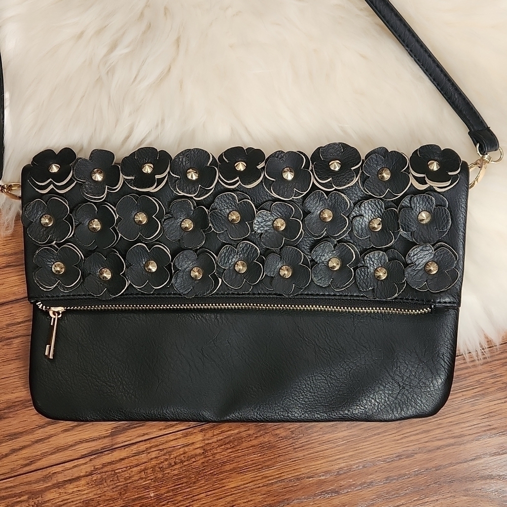 Yoki Black And Gold Flower Cutout Crossbody Purse - Picture 2 of 7